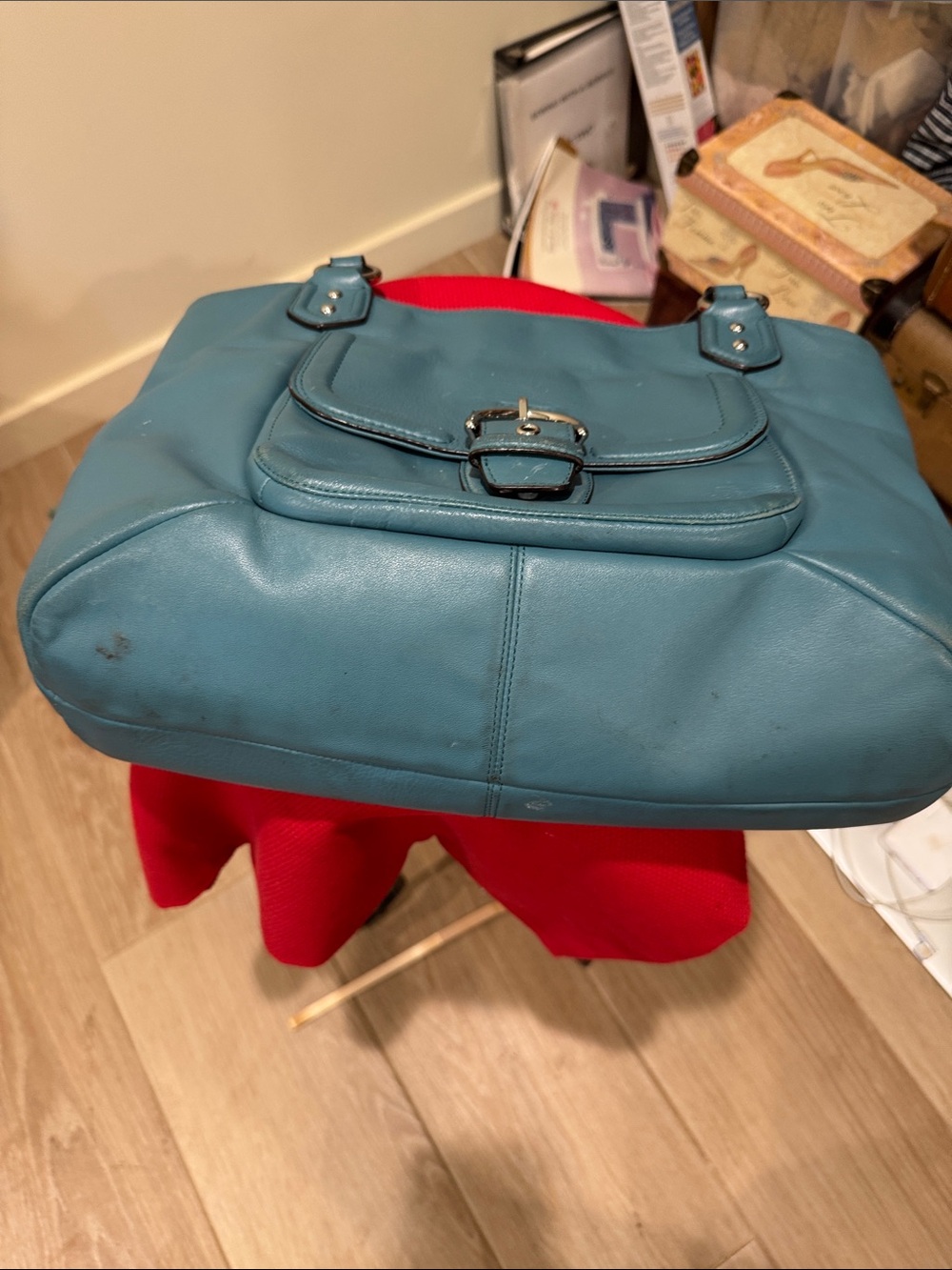 Coach Teal Leather Shoulder Bag with Front Buckle Pocket - Picture 5 of 10